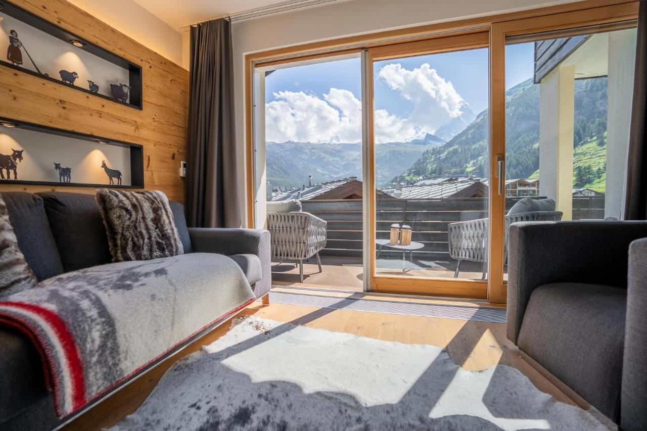 Moderne Wohnung Mit Ausblick Und Viel Sonne Zermatt Buitenkant foto